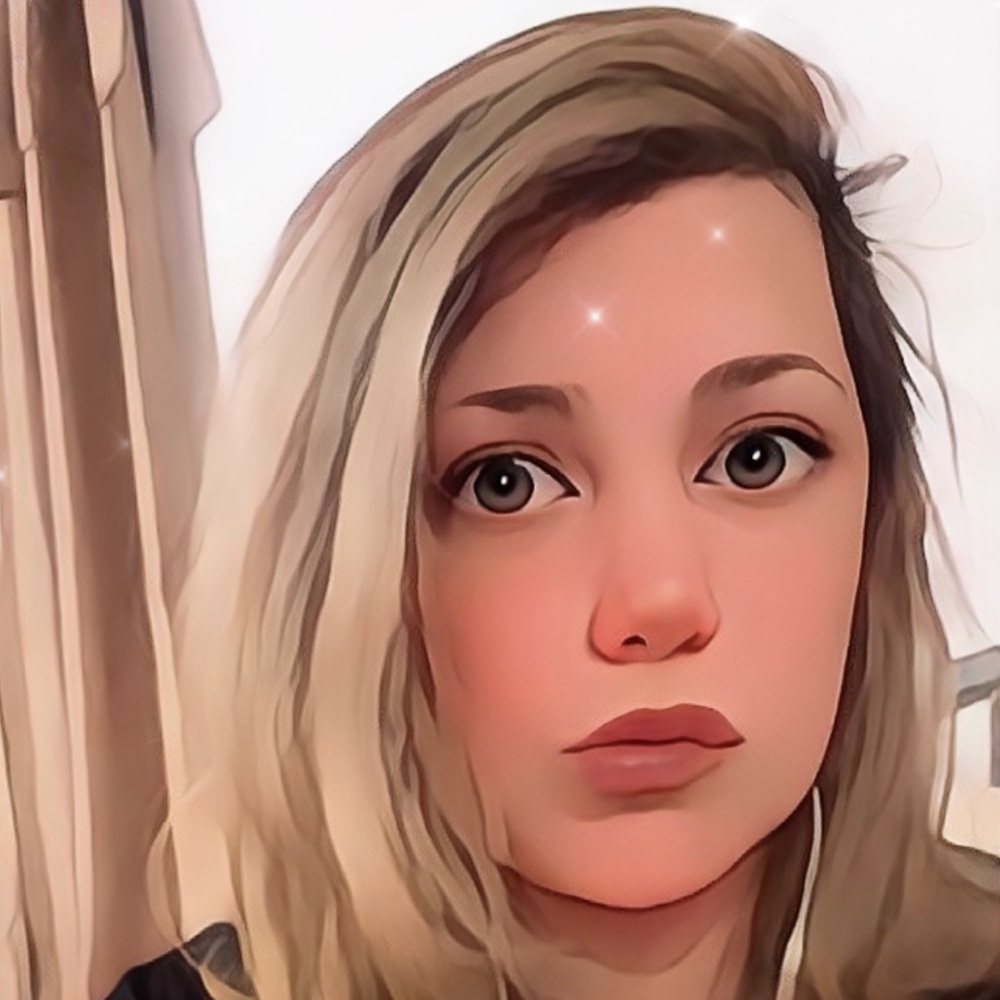 Meet your Posher, Rina